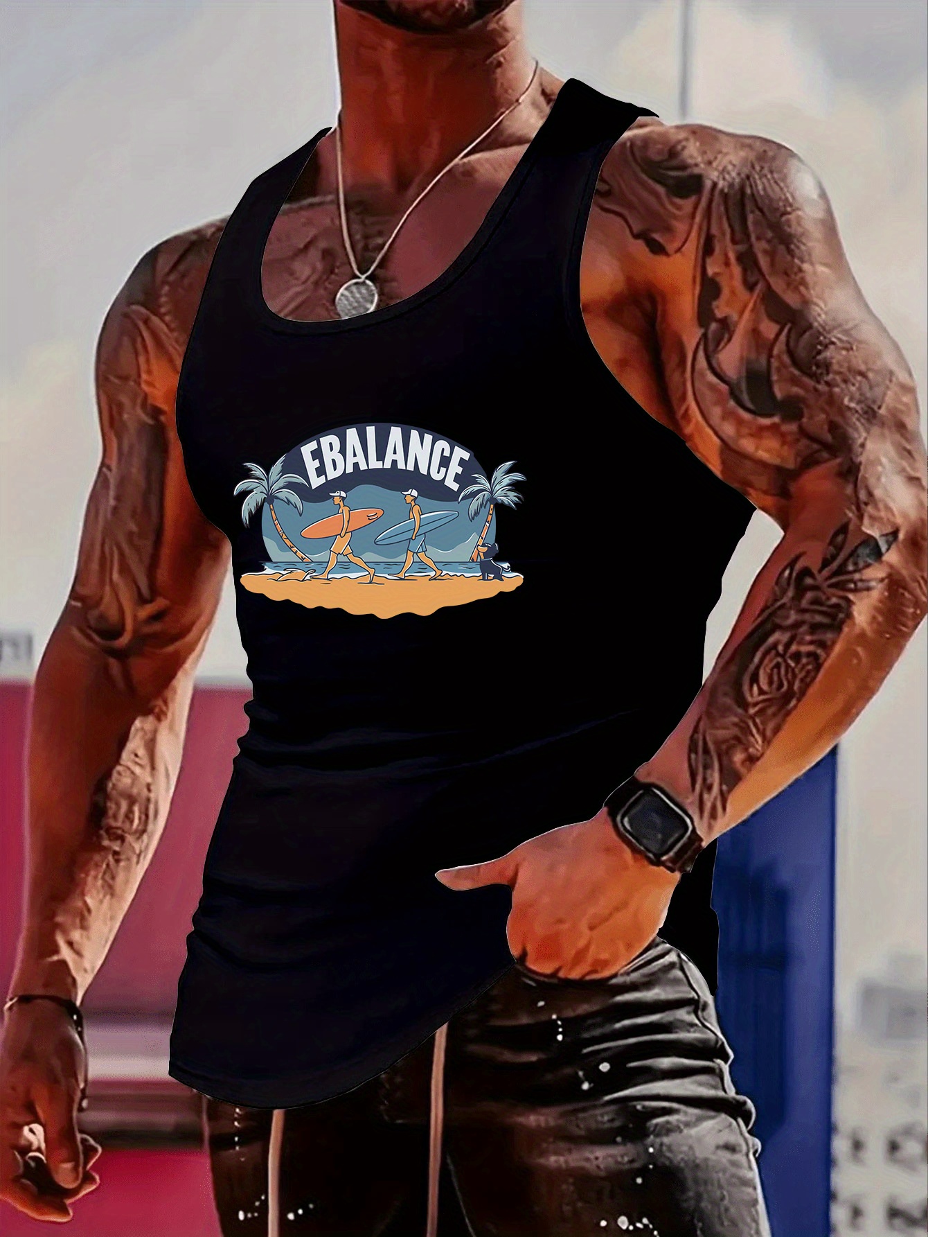 Fashionable trend muscular man - Outdoor Sports reseña y precio
